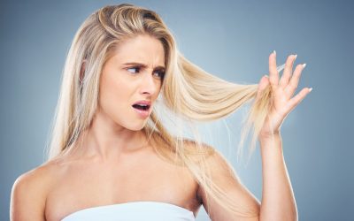 10 Segni Che i Tuoi Capelli Sono Rovinati