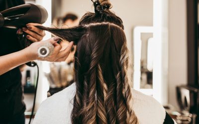 Parrucchiere a Ladispoli: L’arte di valorizzare la bellezza attraverso i capelli